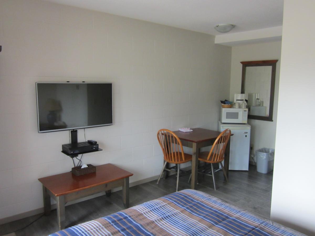 Saddle Mountain Lodge Blue River Esterno foto
